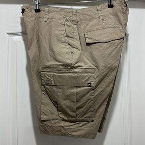 Nike SB Ripstop Cargo Shorts Size 34